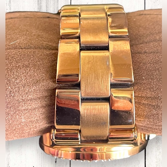 Michael Kors Dylan MK5412 Rose Gold Baguette Bezel Stainless Steel Women’s Watch - Picture 4 of 12